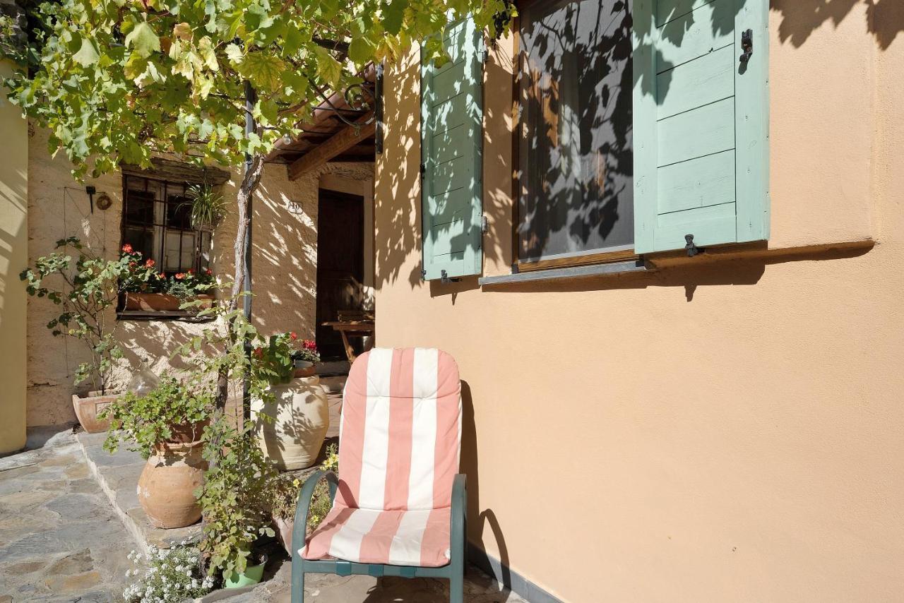 Villa Casa Vittorina Cesio Exterior foto